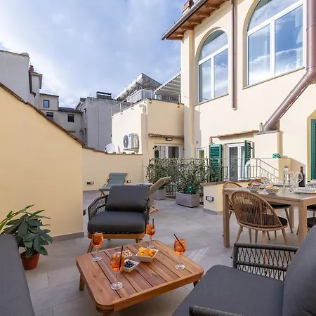 Design Florence Suite With Large Terrace-3
